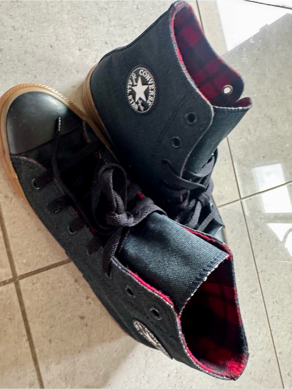 Converse Black High-Top Sneakers with Red Plaid Lining (sz Big Kid 6.5/Women 8)